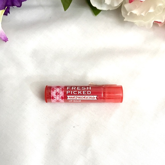 bath and body works lip balm